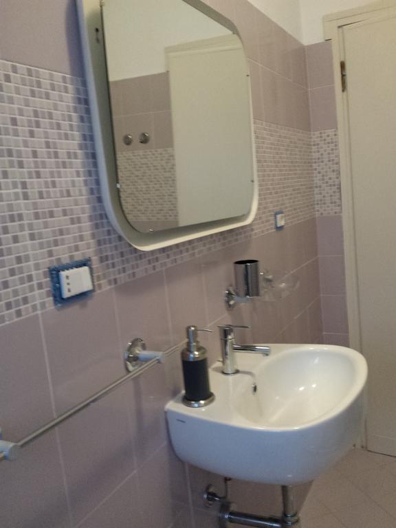 Casa Giulia Hotell Pisa Rum bild